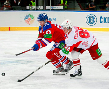 8 сентября 2012 года. Прага. Регулярный чемпионат КХЛ. "Лев" — "Спартак" — 1:4 8 сентября 2012 года. Прага. Регулярный чемпионат КХЛ. "Лев" — "Спартак" — 1:4
