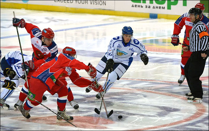 11 апреля 2012 года. Санкт-Петербург. "Большой приз Санкт-Петербурга". Россия (мол) — Финляндия (мол) — 6:3 11 апреля 2012 года. Санкт-Петербург. "Большой приз Санкт-Петербурга". Россия (мол) — Финляндия (мол) — 6:3