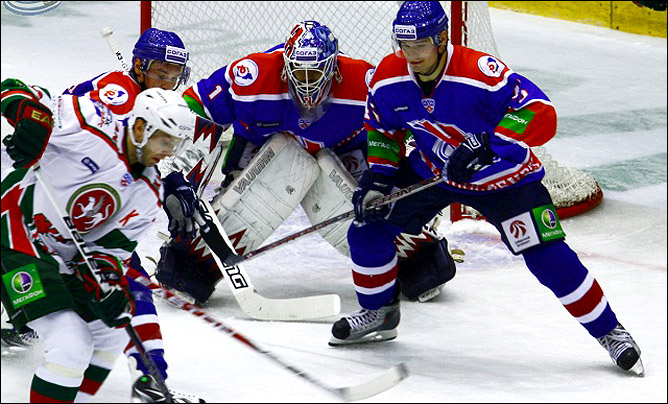 12.10.2010. КХЛ. Сибирь - Ак Барс - 2:3 ОТ. Фото 02. 12.10.2010. КХЛ. Сибирь - Ак Барс - 2:3 ОТ. Фото 02.