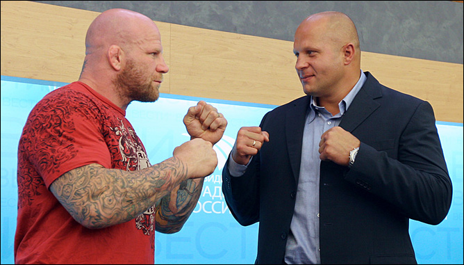 Джефф Монсон и Фёдор Емельяненко Джефф Монсон и Фёдор Емельяненко