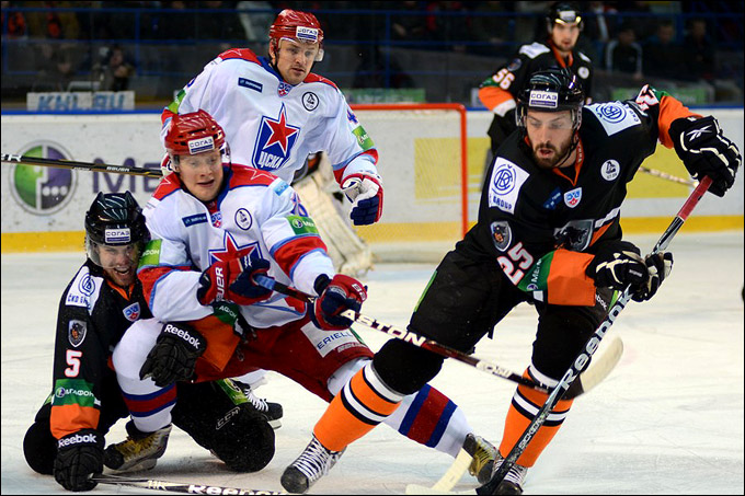 26 января 2012 года. Попрад. Регулярный чемпионат КХЛ. "Лев" — ЦСКА — 3:2 26 января 2012 года. Попрад. Регулярный чемпионат КХЛ. "Лев" — ЦСКА — 3:2