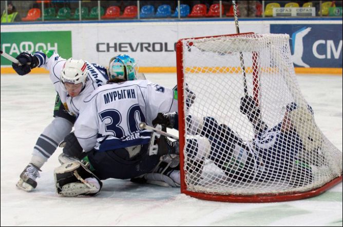 18 февраля 2011 года. Регулярный чемпионат КХЛ. Лужники. "Динамо" М — "Амур" — 3:1. 18 февраля 2011 года. Регулярный чемпионат КХЛ. Лужники. "Динамо" М — "Амур" — 3:1.
