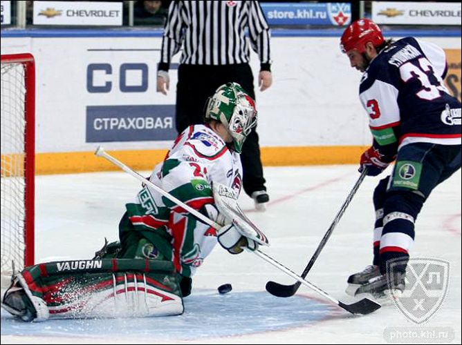 20 февраля 2011 года. Регулярный чемпионат КХЛ. Санкт-Петербург. СКА — "Ак Барс" — 4:3. 20 февраля 2011 года. Регулярный чемпионат КХЛ. Санкт-Петербург. СКА — "Ак Барс" — 4:3.