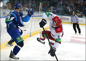 15 сентября 2012 года. Минск. Регулярный чемпионат КХЛ. "Динамо" Мн — ЦСКА — 3:1 15 сентября 2012 года. Минск. Регулярный чемпионат КХЛ. "Динамо" Мн — ЦСКА — 3:1