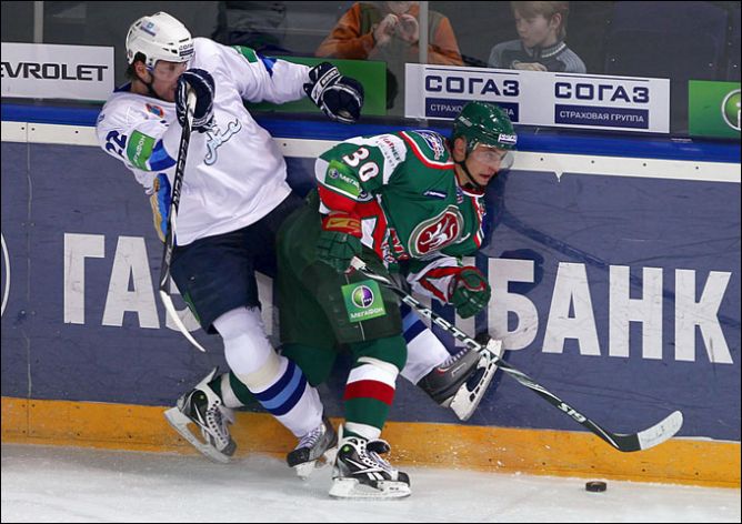 25 февраля 2011 года. Казань. Плей-офф КХЛ. 1/8 финала. "Ак Барс" — "Барыс" — 3:0. 25 февраля 2011 года. Казань. Плей-офф КХЛ. 1/8 финала. "Ак Барс" — "Барыс" — 3:0.