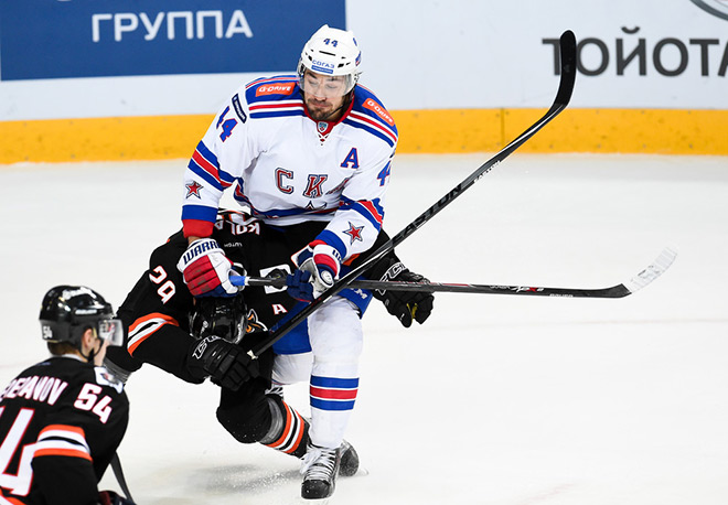Евгений Артюхин Евгений Артюхин