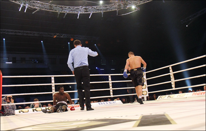 Бурсак vs Хаммонд Бурсак vs Хаммонд