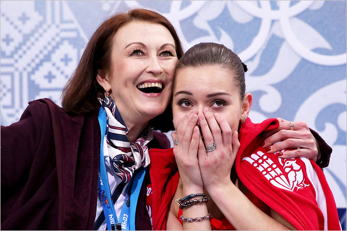 http://img.championat.com/i/article/92/44/1392849244_b_posle-korotkoj-programmy-sotnikova-zanimaet-vtoroe-mesto.jpg