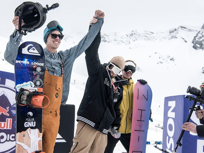 Иванов и Пичхадзе – финалисты Red Bull Roll the Dice-2016 Иванов и Пичхадзе – финалисты Red Bull Roll the Dice-2016