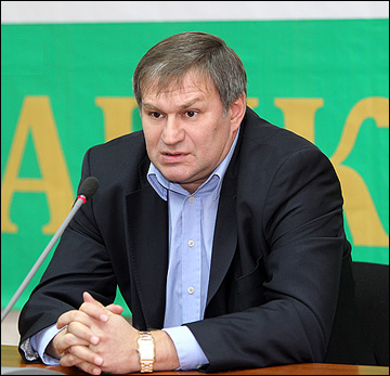 Генеральный менеджер "Салавата Юлаева" Олег Гросс Генеральный менеджер "Салавата Юлаева" Олег Гросс