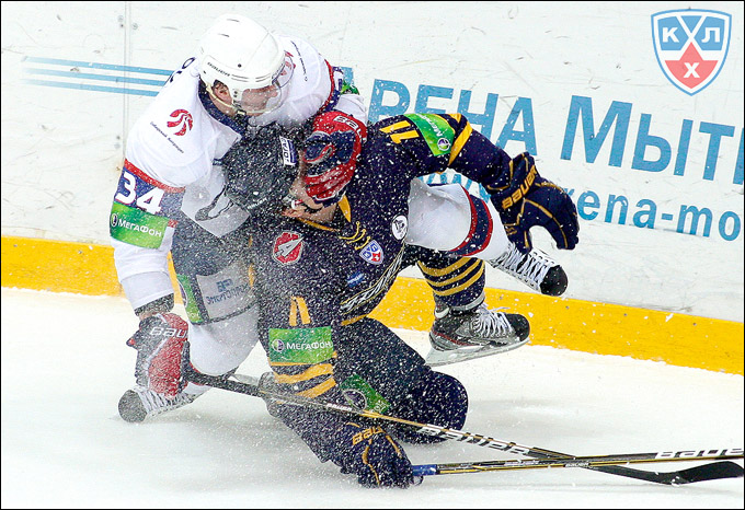 24 февраля 2012 года. Мытищи. Регулярный чемпионат КХЛ. "Атлант" — "Сибирь" — 2:1 24 февраля 2012 года. Мытищи. Регулярный чемпионат КХЛ. "Атлант" — "Сибирь" — 2:1