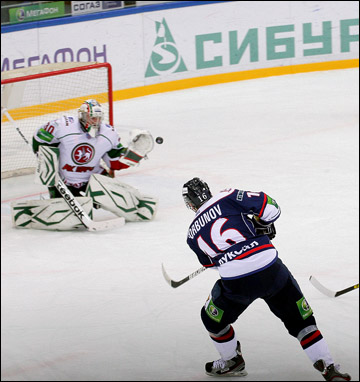 30 ноября 2012 года. Нижний Новгород. Регулярный чемпионат КХЛ. "Торпедо" — "Ак Барс" — 3:1 30 ноября 2012 года. Нижний Новгород. Регулярный чемпионат КХЛ. "Торпедо" — "Ак Барс" — 3:1