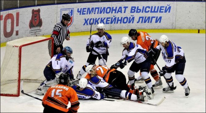 6 марта 2011 года. Пермь. Плей-офф ВХЛ. 1/8 финала. "Молот-Прикамье" — "Казцинк-Торпедо" — 7:0. 6 марта 2011 года. Пермь. Плей-офф ВХЛ. 1/8 финала. "Молот-Прикамье" — "Казцинк-Торпедо" — 7:0.