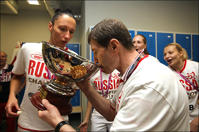 Зарисовки о женском чемпионате Европы по баскетболу Зарисовки о женском чемпионате Европы по баскетболу