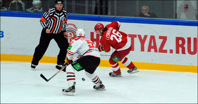 24 января 2013 года. Чехов. Регулярный чемпионат КХЛ. "Витязь" — "Донбасс" — 2:1 24 января 2013 года. Чехов. Регулярный чемпионат КХЛ. "Витязь" — "Донбасс" — 2:1