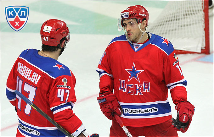 6 января 2013 года. Москва. Регулярный чемпионат КХЛ. ЦСКА — "Трактор" — 3:2 (бул) 6 января 2013 года. Москва. Регулярный чемпионат КХЛ. ЦСКА — "Трактор" — 3:2 (бул)