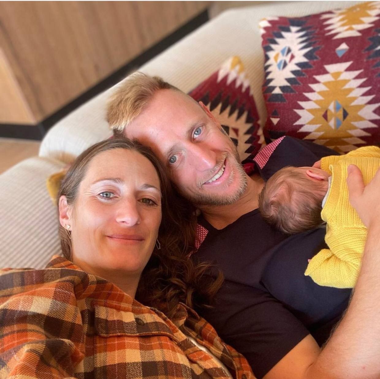 «В этом году урожай был чудесным!» Мари-Лор Брюне забавно сообщила о ...