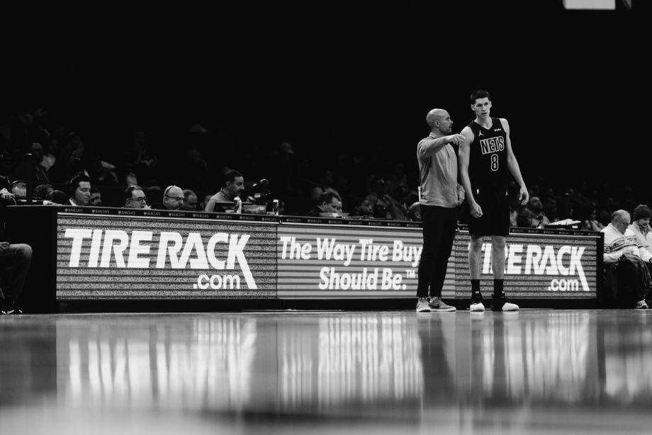 Егор Дёмин и главный тренер «Бруклина»