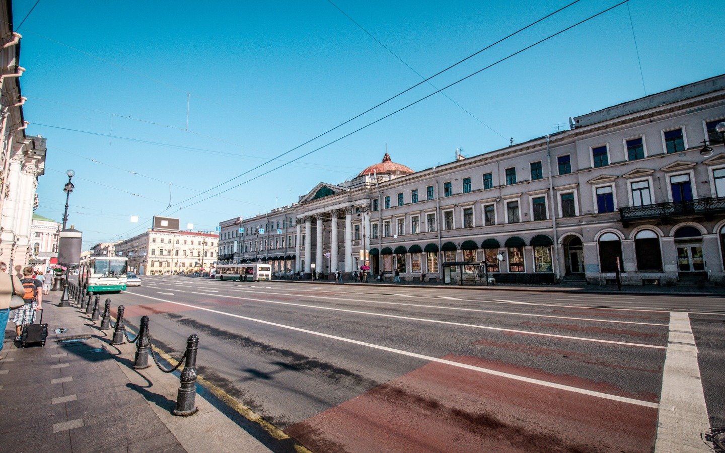 Где фотографироваться в Петербурге: топ локаций для футбольных фанатов и не  только - Чемпионат