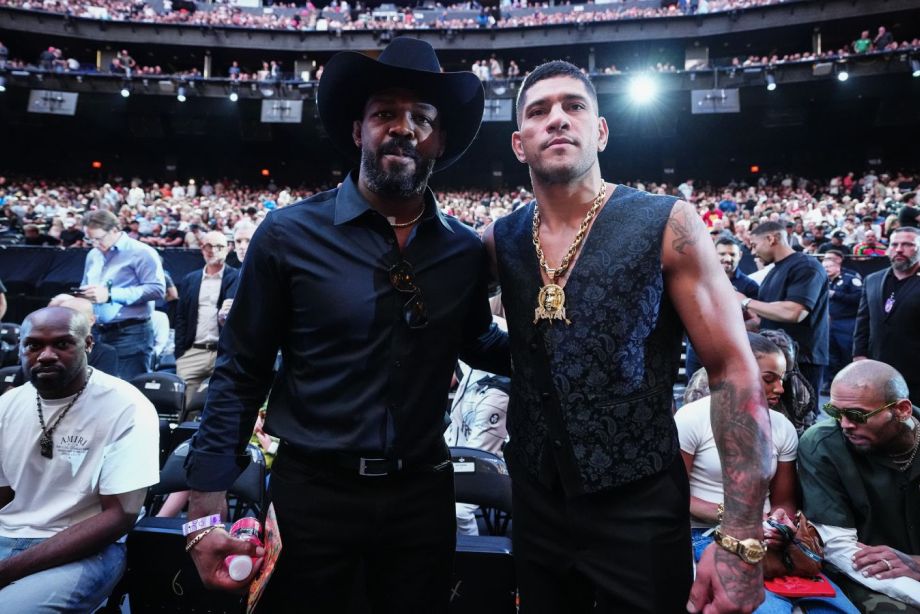 Джон Джонс и Алекс Перейра