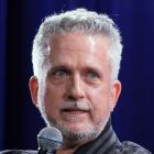 Билл Симмонс 