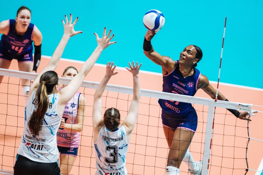 Брайелин Мартинес в атаке