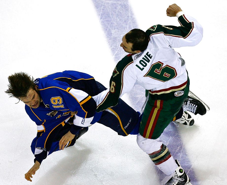 В бытность игроком Лав часто скидывал краги