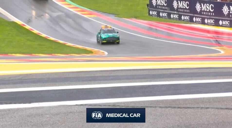 Норрис в двух ошибках от победы, Хэмилтон прорвался в топ-10! Каким был ГП Бельгии Ф-1