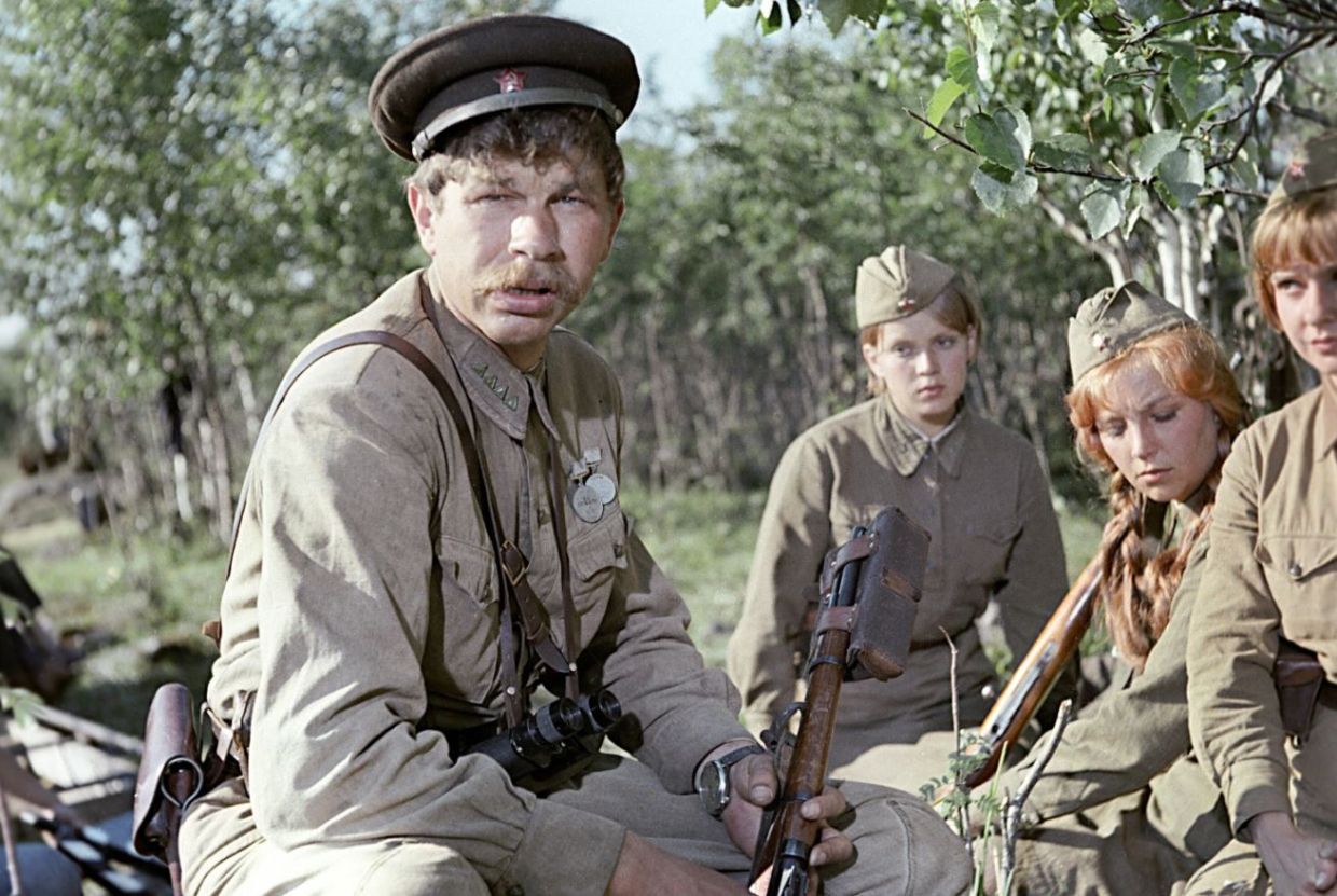 Кадр из фильма «А зори здесь тихие»