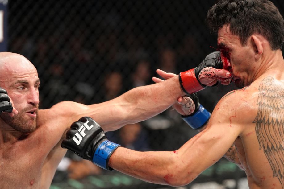 UFC 276: Адесанья – Каннонье, Алекс Волкановски – Макс Холлоуэй 3, как прошёл бой, результат поединка