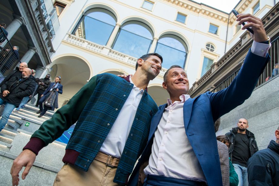 Novak Djokovic y el presidente de la ATP, Andrea Gaudenzi