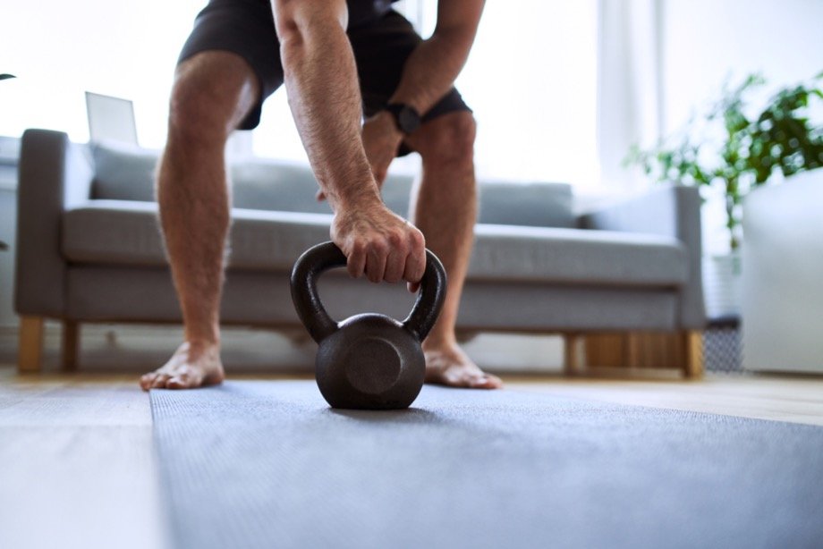 Тренировка для набора мышечной массы дома для мужчин, упражнения для роста мышц в домашних условиях