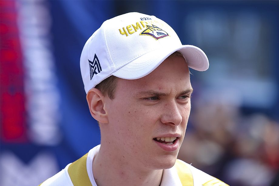 Данила Юров
