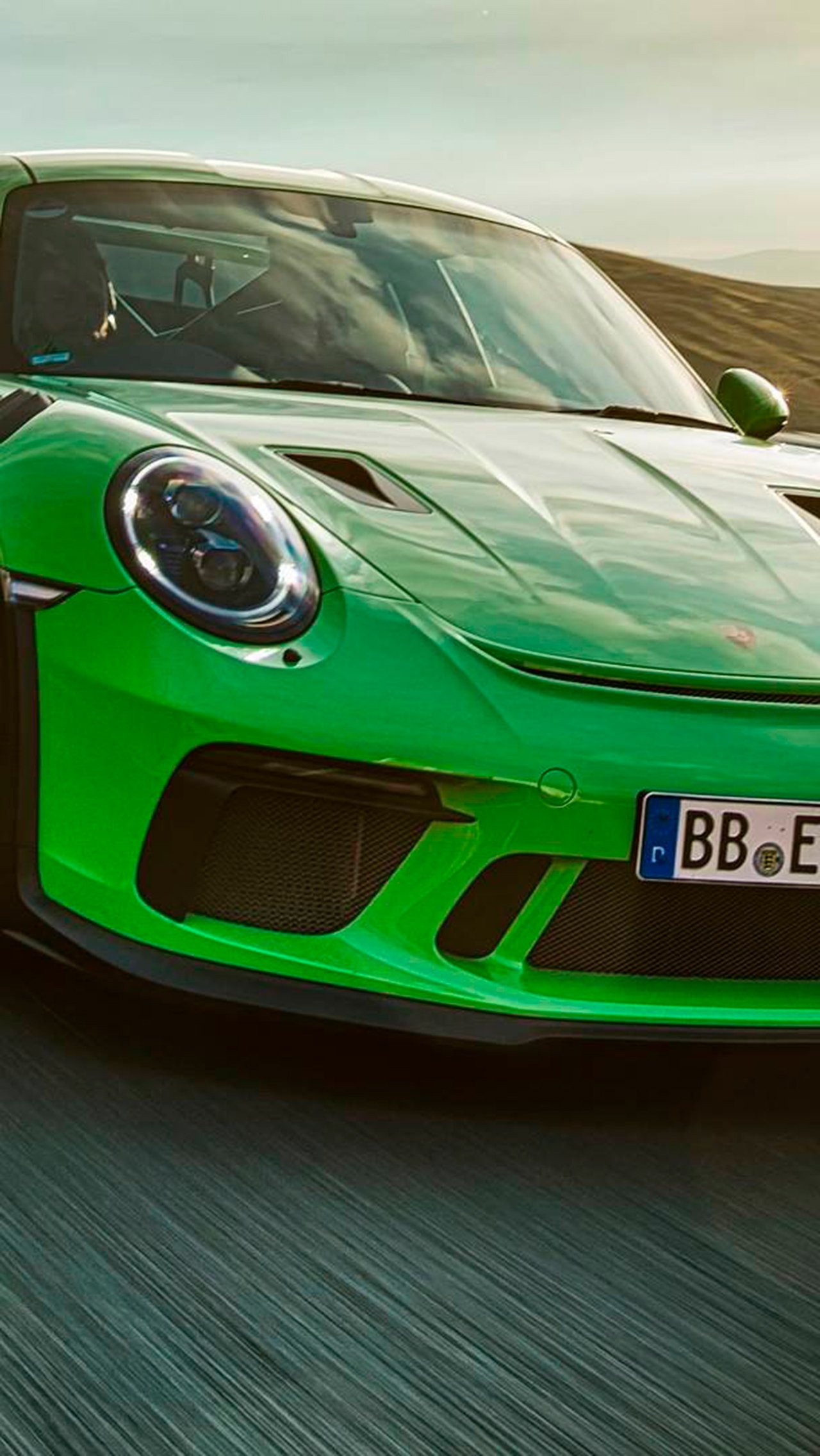 Porsche 911 GT3 RS ($ 400 тыс.)