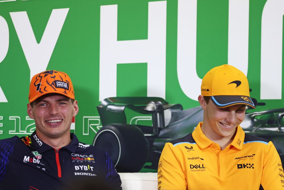 Verstappen y Piastri en el Gran Premio de Hungría