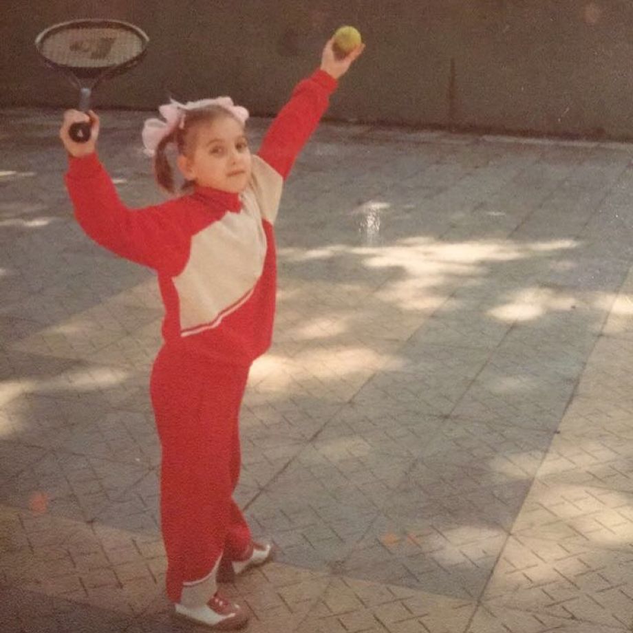 Порно жігіт пен қызды еркелету