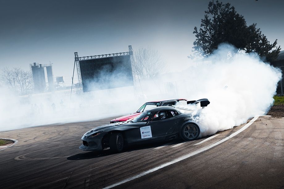 Как прошёл Systême Electric Drift Challenge в Усть-Лабинске: Антон Лапенко, топ-гонщики, формат, впечатления от Цареградцева Как прошёл Systême Electric Drift Challenge в Усть-Лабинске: Антон Лапенко, топ-гонщики, формат, впечатления от Цареградцева