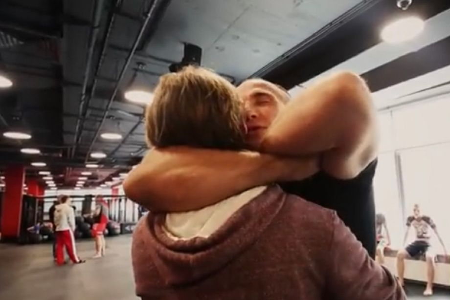Александр Волков — Тай Туиваса, UFC 293, удушение Иезекииля, Алексей Олейник