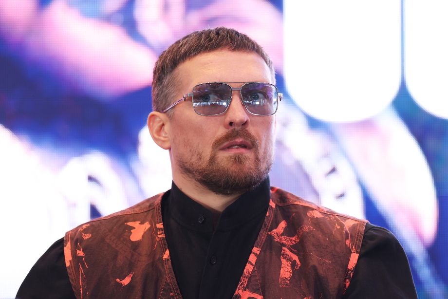 Александр Усик