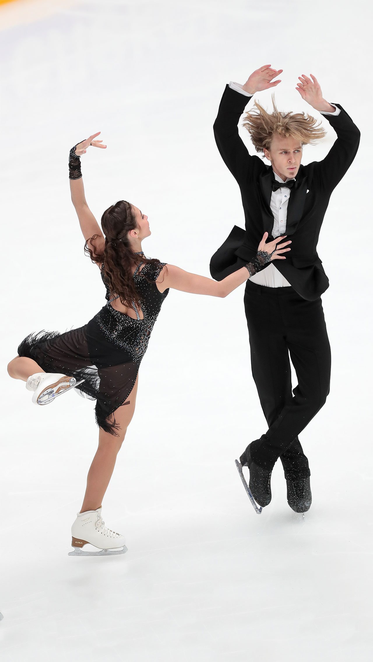 Диана и её партнёр Глеб Смолкин в этом сезоне уже попали в резерв сборной России в танцах на льду.