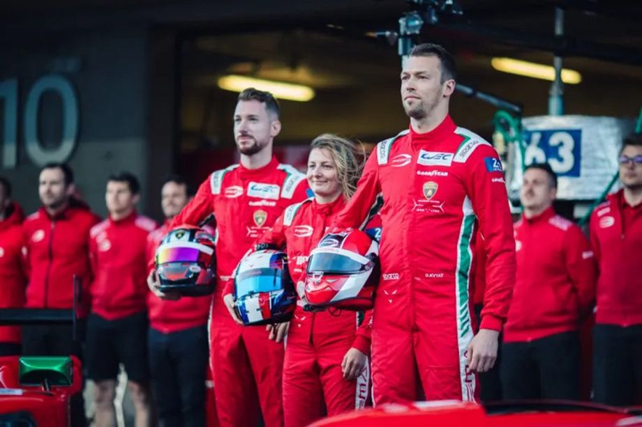 Мирко Бортолотти, Дориан Пин и Даниил Квят на этапе FIA WEC в Портимане Мирко Бортолотти, Дориан Пин и Даниил Квят на этапе FIA WEC в Портимане