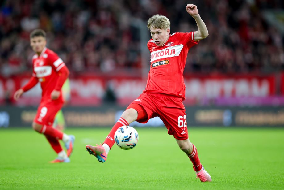 Павел Полех в игре с «Локомотивом»