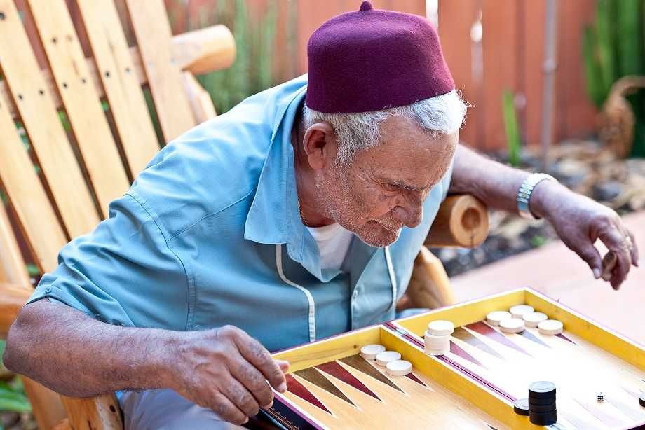 игра в короткие нарды