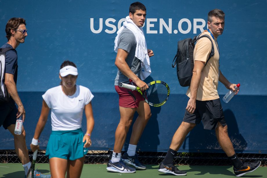 Карлос Алькарас засматривается на Эмму Радукану во время US Open — 2021 Карлос Алькарас засматривается на Эмму Радукану во время US Open — 2021