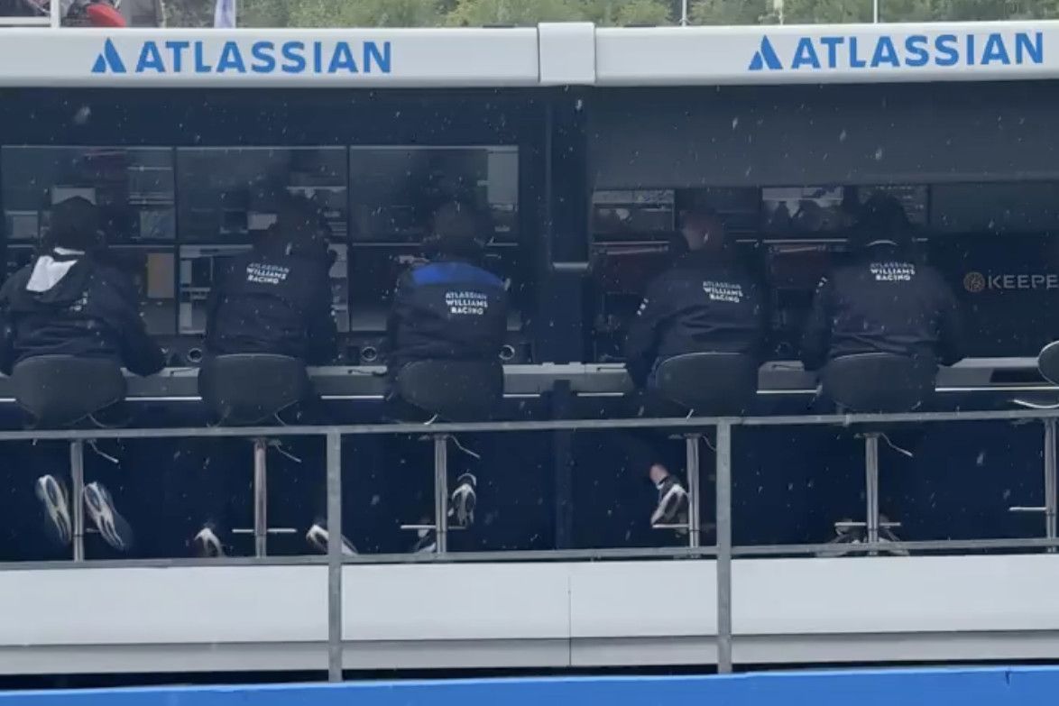 Норрис в двух ошибках от победы, Хэмилтон прорвался в топ-10! Каким был ГП Бельгии Ф-1