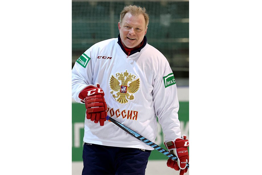 Как сборная России по хоккею готовится к Олимпиаде, «Балтика» сварила новый сорт пива вместе с игроками