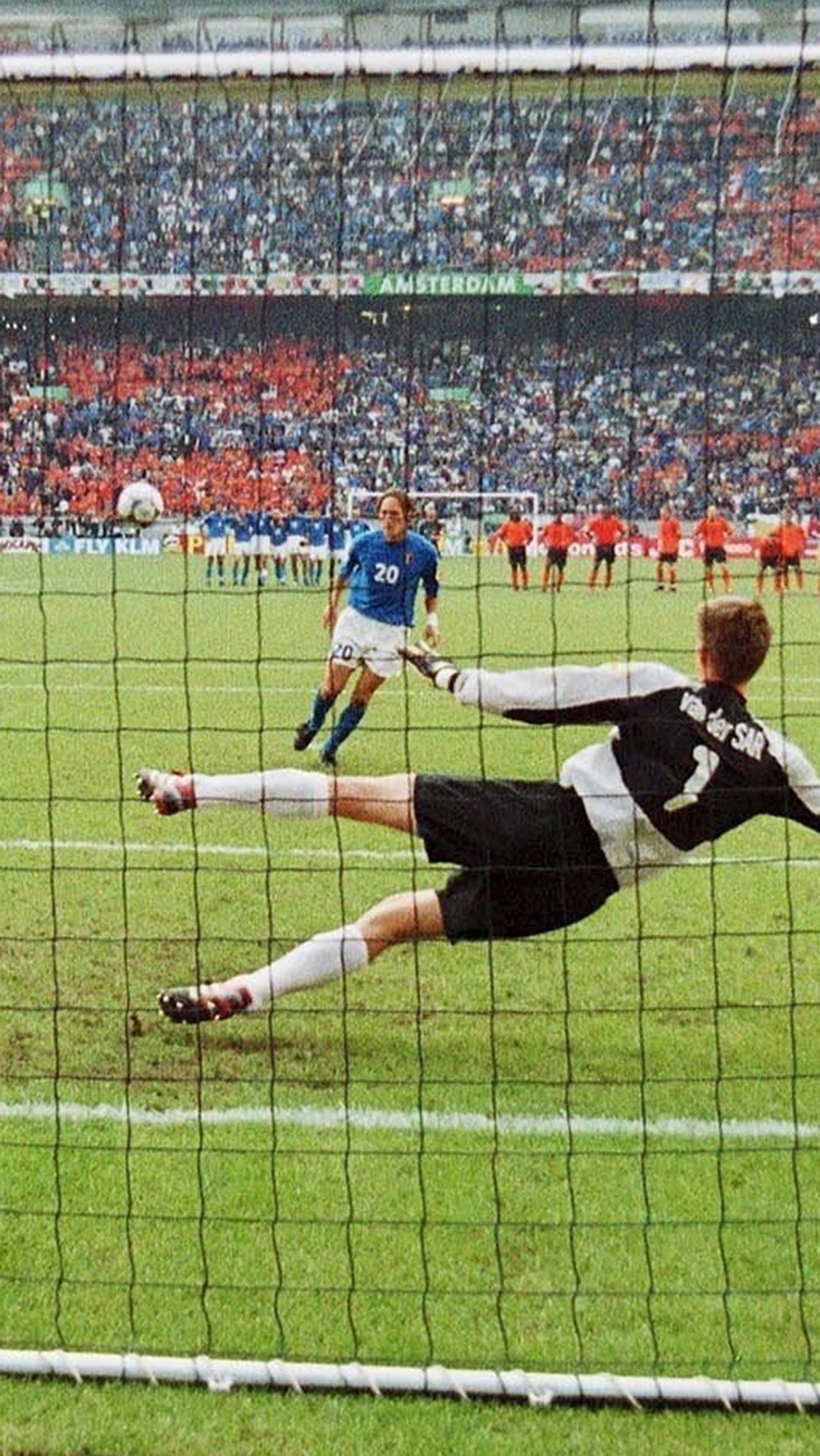 Франческо Тотти, полуфинал Евро-2000