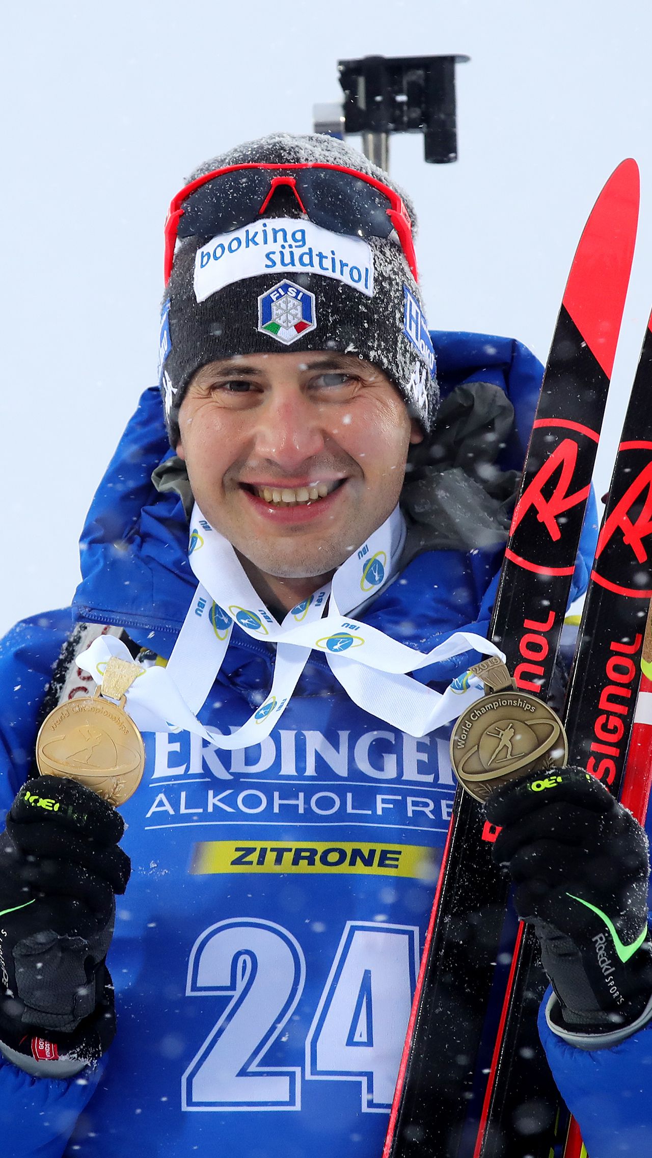 Доминик Виндиш провёл первую гонку на Кубке мира в 2011-м. 32-летний итальянец трижды завоёвывал бронзу Олимпийских игр. Также на его счету золото, серебро и бронза чемпионата мира.