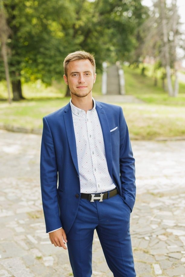 Андрей Вдовин