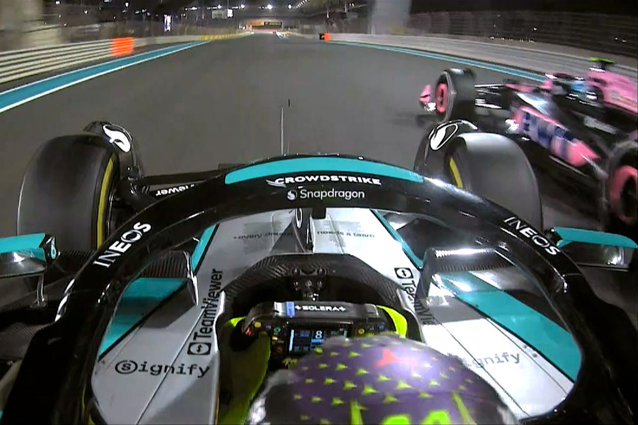 Хэмилтон обгоняет Гасли